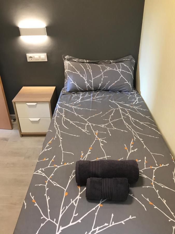 Cerdanyola Centro Apartment Cerdanyola del Valles Luaran gambar